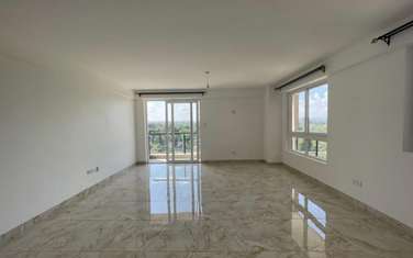 3 Bed Apartment with En Suite in Spring Valley