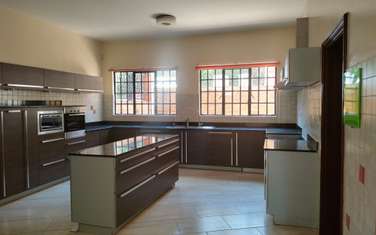 5 Bed Townhouse with Gym in Kitisuru