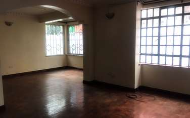 3 Bed Apartment with Parking at School Lane