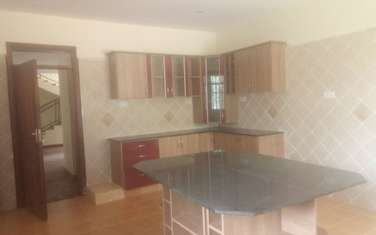 6 bedroom townhouse for rent in Loresho