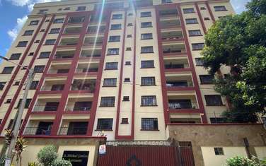 Serviced 2 Bed Apartment with En Suite in Westlands Area
