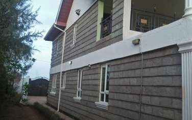 5 Bed House with En Suite in Syokimau