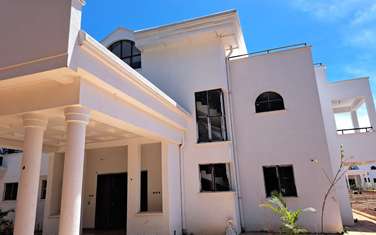 6 Bed Townhouse with Gym at Off Ndege Road