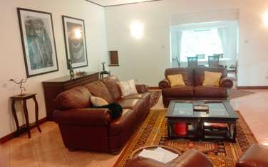 6 Bed House with Garden in Runda