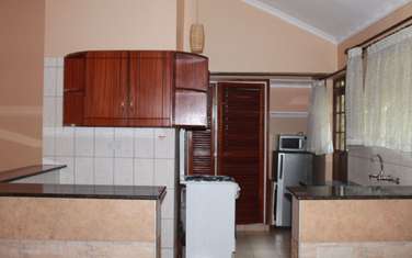 2 Bed House with Garden at Nyari