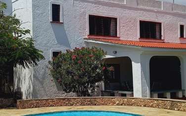 4 Bed Townhouse with En Suite in Shanzu