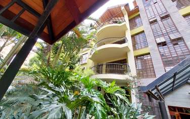 4 Bed Apartment with En Suite in Lavington