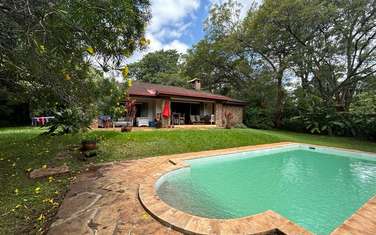 3 Bed Villa with En Suite at Gigiri Rd
