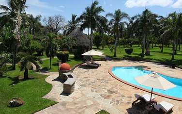 6 Bed House with Swimming Pool in Diani