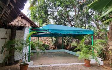 3 Bed Villa with Swimming Pool at La-Marina