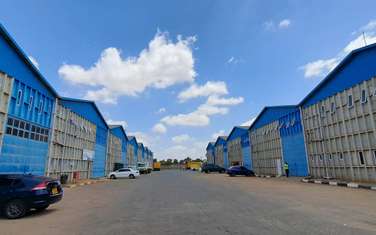 Warehouse with Parking in Eastern ByPass