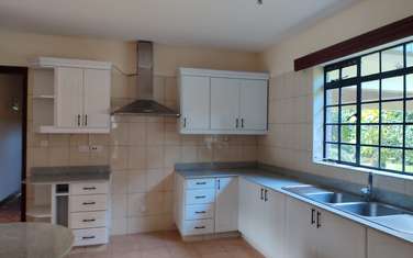 4 Bed House with En Suite at Miotoni