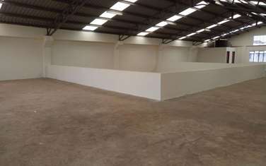 780 m² Warehouse  in Ruaraka