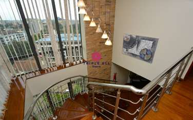 Serviced 2 Bed Apartment with En Suite at Wood Avenue
