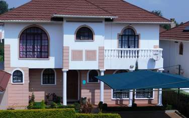 4 Bed House with En Suite at Fivestar Meadows Estate