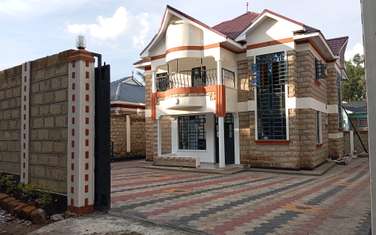 5 Bed House with En Suite at Rimpa