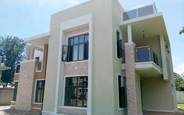 4 Bed Townhouse with En Suite at Kiambu Road Kist