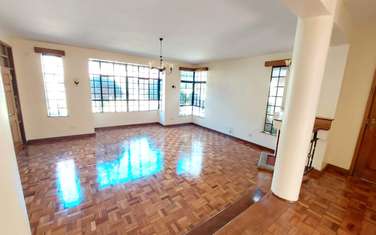 5 Bed Townhouse with En Suite at Kaputei