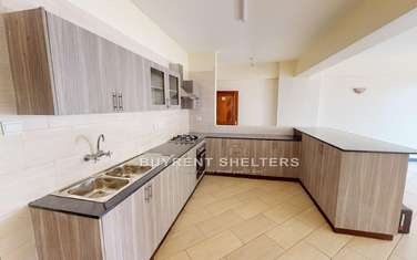 3 Bed Apartment with En Suite at Moutain View