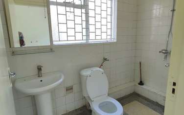 4 Bed Townhouse with En Suite in Kilimani