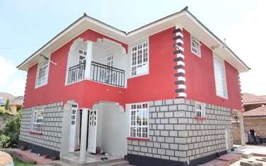 4 Bed House with En Suite at Epza