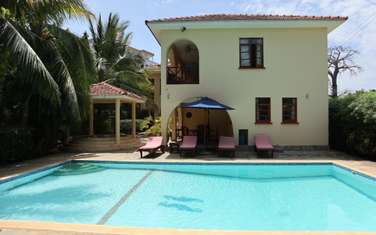 4 Bed Villa with Gym in Diani