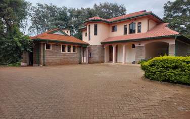 5 Bed House with En Suite at New Kitisuru