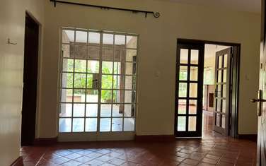 5 Bed Townhouse with En Suite in Loresho