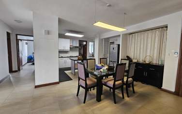 4 Bed Apartment with En Suite at 6Th Parklands