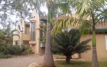 5 Bed Townhouse with En Suite at Runda Mimosa