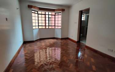 4 Bed Apartment with Borehole in Parklands