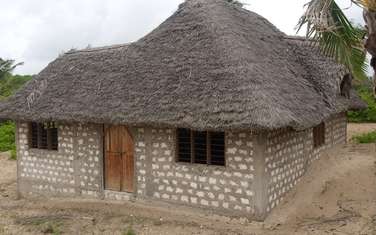 1 Bed House with En Suite in Malindi