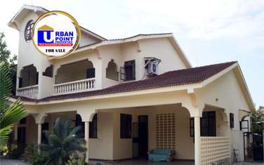  5 bedroom house for sale in Nyali Area