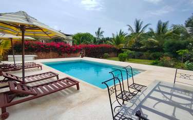 4 Bed House with Swimming Pool in Malindi