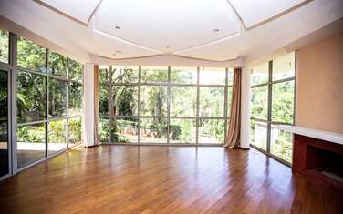 5 Bed Villa with En Suite in Karen
