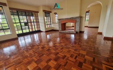 4 Bed Townhouse with En Suite in Karen