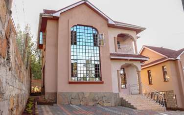 4 Bed Townhouse with Balcony in Ngong