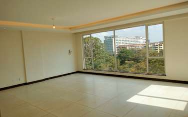 3 Bed Apartment with Aircon in General Mathenge
