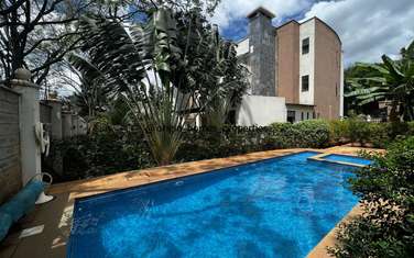 5 Bed Townhouse with En Suite at Lavington
