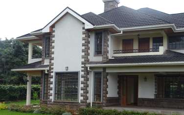 4 Bed Villa with En Suite at Kerarapon Drive
