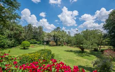 1 Bed House with Garden at Dik Dik Lane