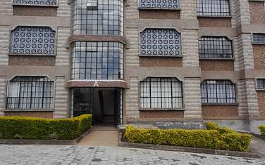 4 Bed Apartment with Parking in Kileleshwa