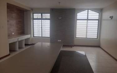 Serviced 2 Bed Apartment with Parking at Trans View Avenue