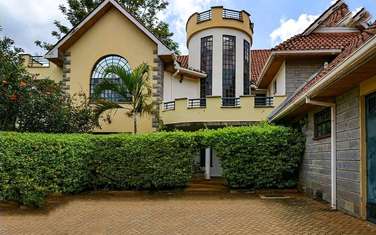 5 Bed Townhouse with Garden in Lower Kabete