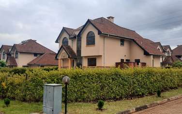 4 bedroom townhouse for sale in Redhill