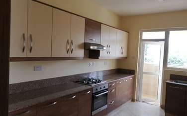 2 Bed Apartment with Balcony in Brookside