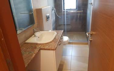 5 Bed Apartment with En Suite in Parklands
