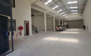 11,691 ft² Warehouse with Parking in Ruaraka