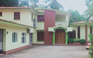  7 bedroom villa for sale in Nyali Area