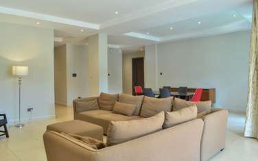 Furnished 3 Bed Apartment with En Suite in Riverside
